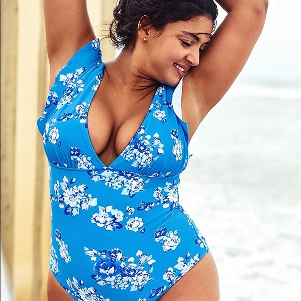 Plus SizecCupshe Blue Floral One Piece Swim Suit